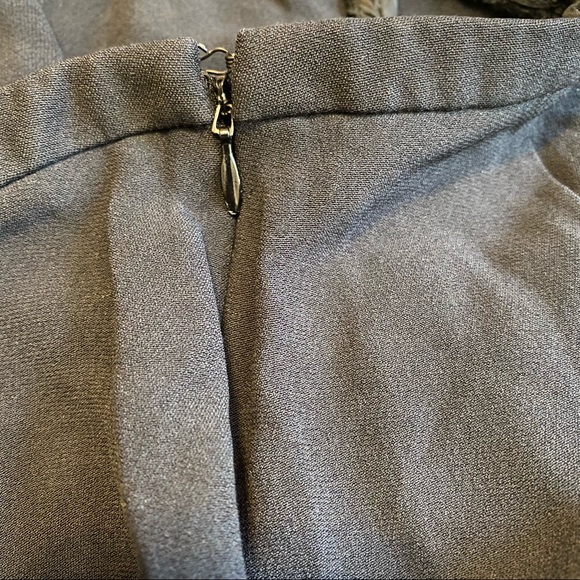 Carven Pull On High Rise Cropped Crepe Pants Black Sz 40/10 - Picture 10 of 10